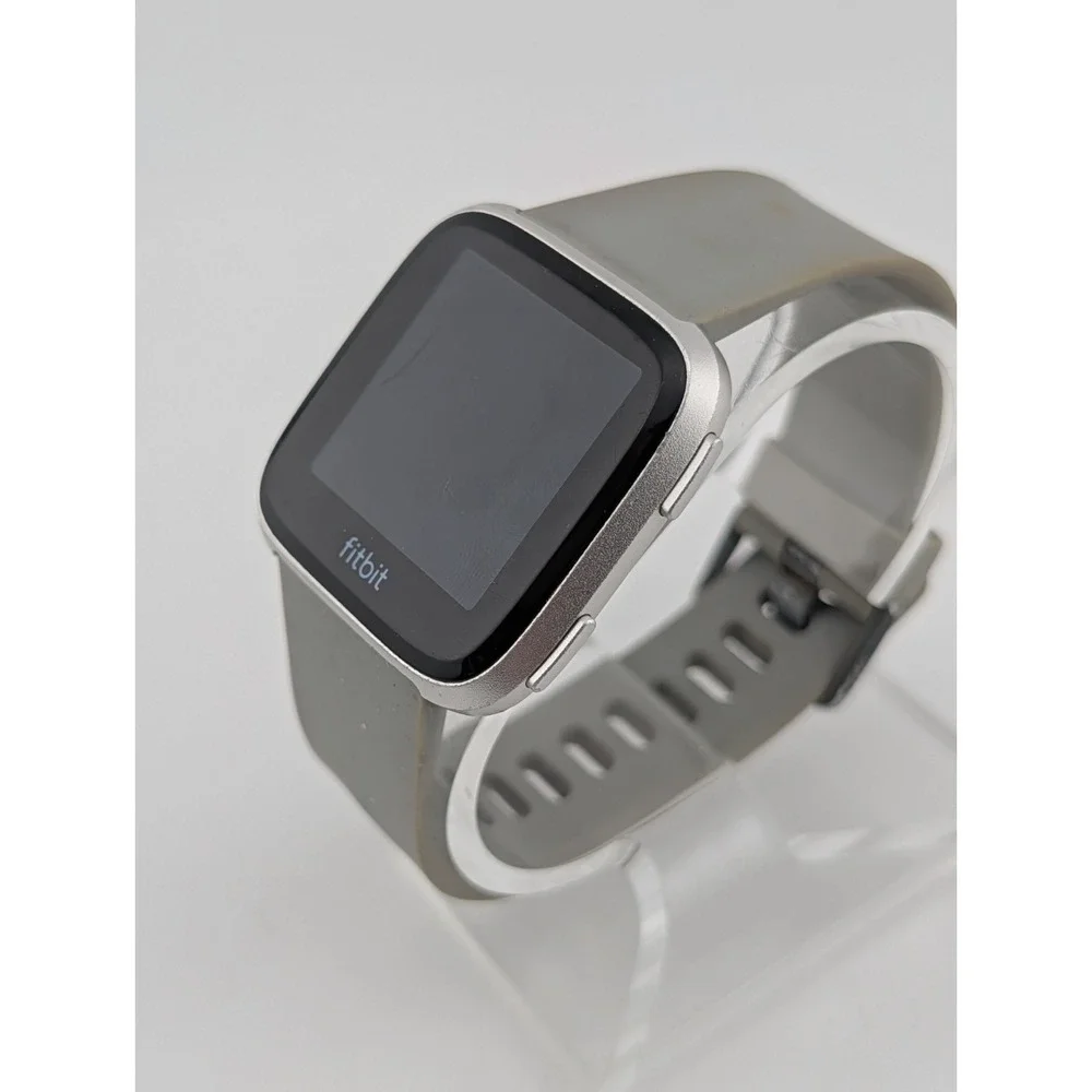 Fitbit Versa Smartwatch FB504 Rose Gold Gray Small Band w/ Charger- Working